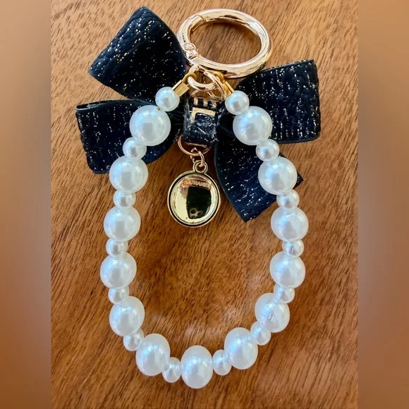 Chanel Sparkling Blue Tweed & Pearls Bag Charm with ‘CC’ Button. NEW in Box. - Picture 11 of 12